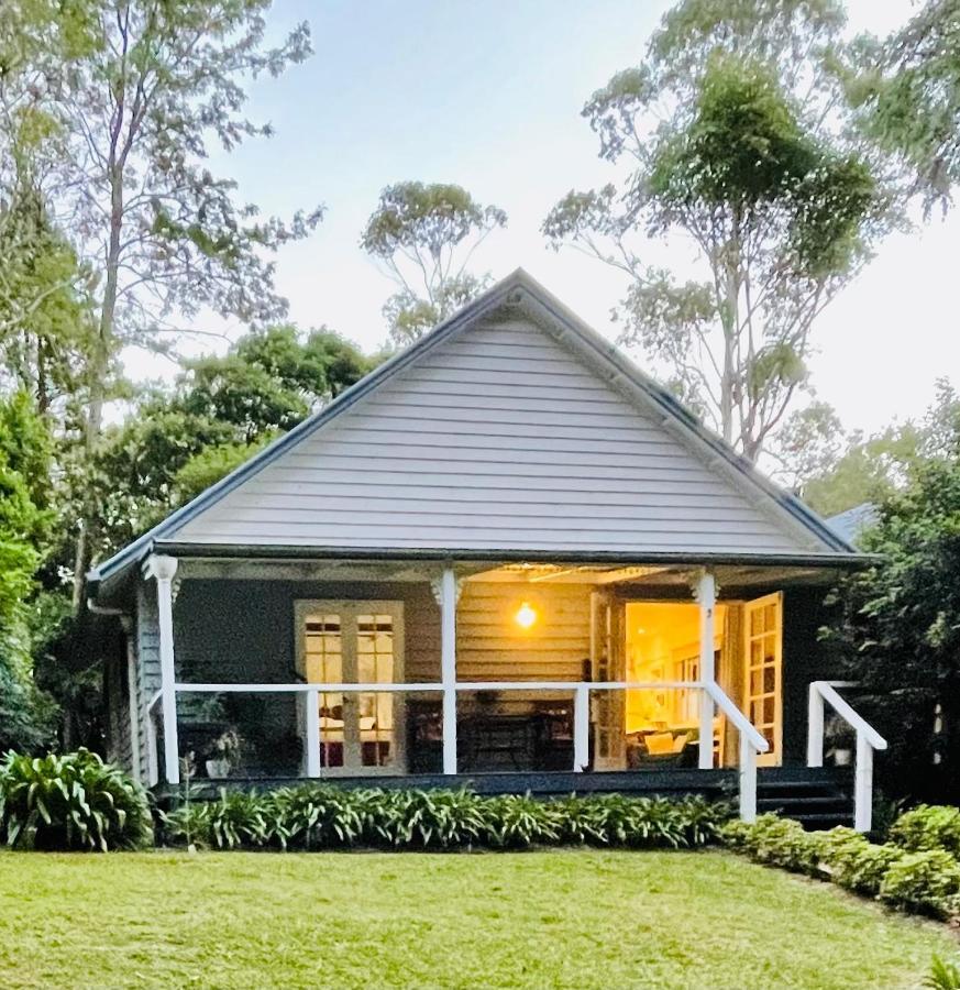 Romantic Cottage, Tamborine Mountain المظهر الخارجي الصورة